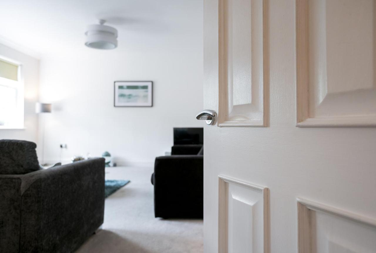 Kvm - Jubilee Mansions Apartment By Kvm Stays Peterborough Exterior foto